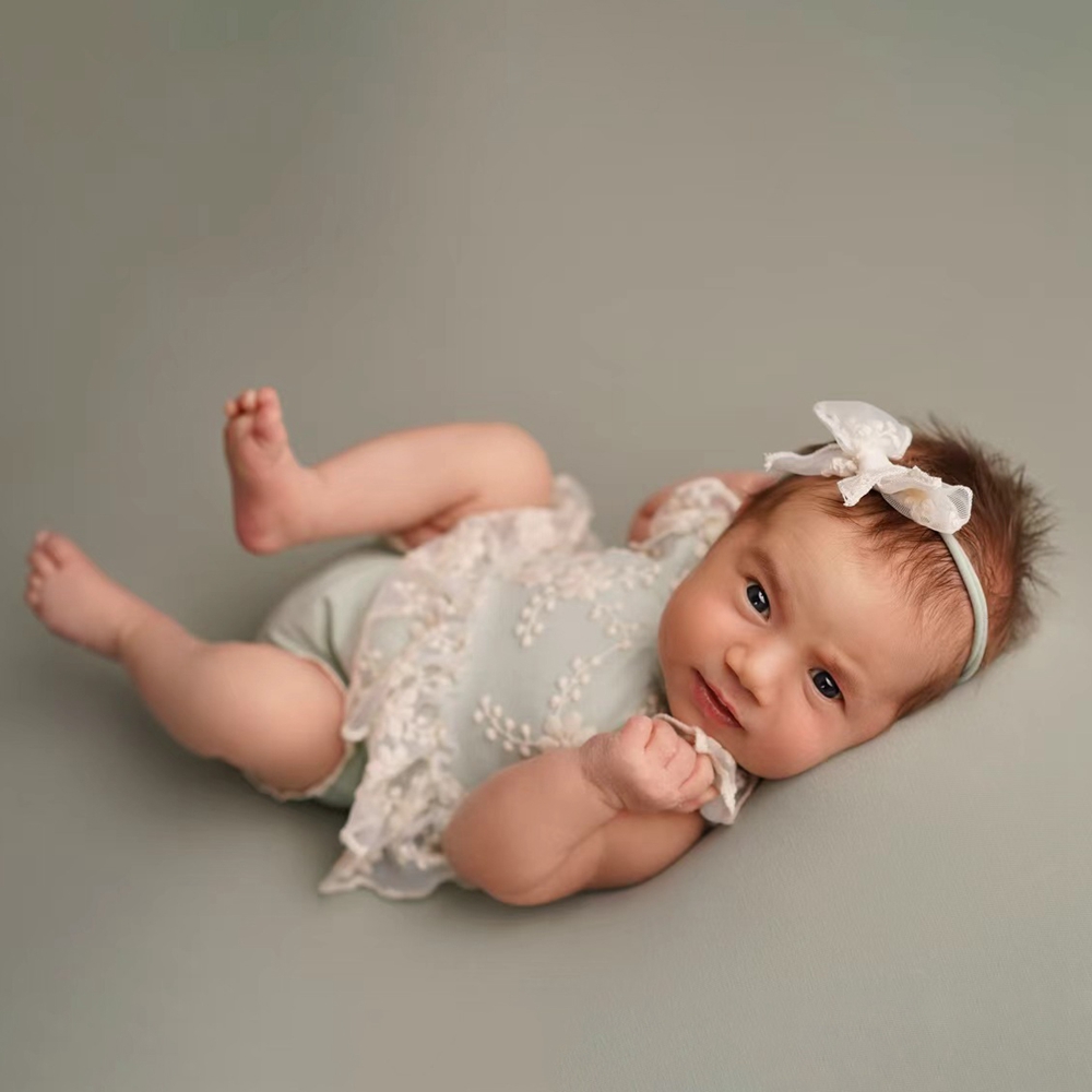 Baby Clothing Essentials - 기발한 신생아 여아 파스텔 그린 레이스